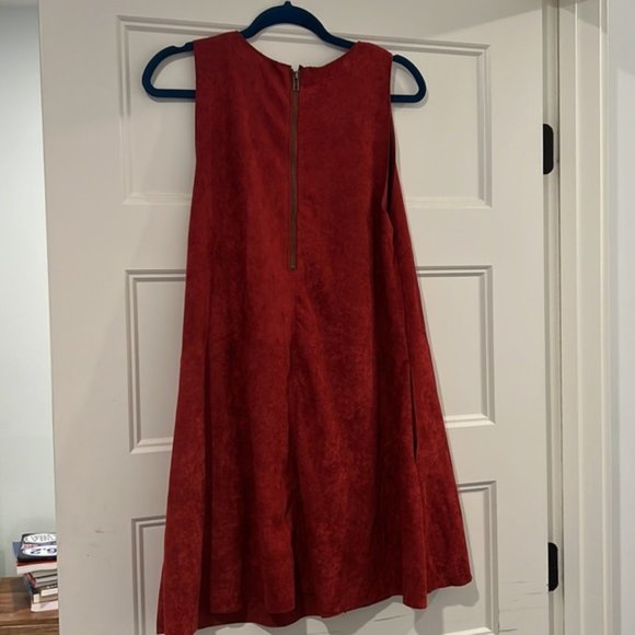 Umgee Deep Red dress with pockets - Picture 3 of 3